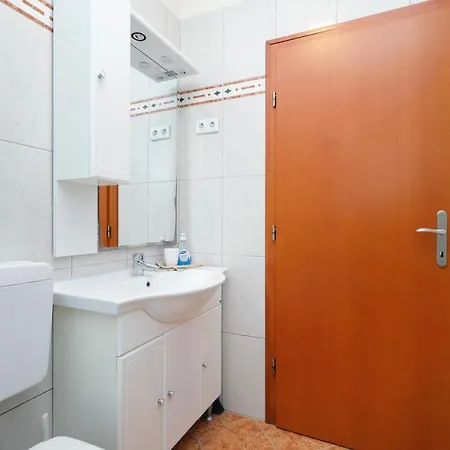 Apartmán Brodarica 15270b