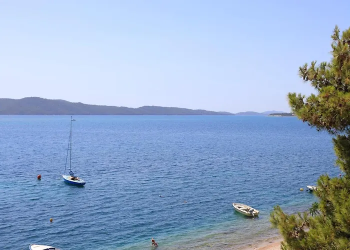 Apartment Brodarica 15270b Sibenik