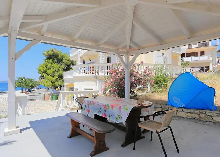 Brodarica 15270b Apartman *