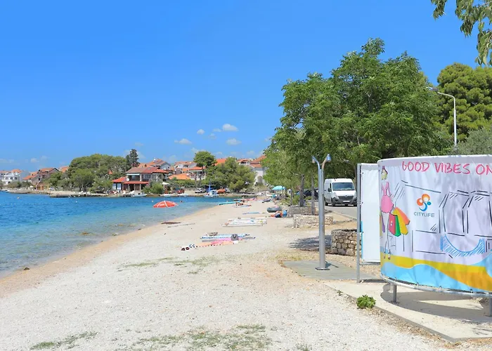 Apartman Brodarica 15270b Sibenik